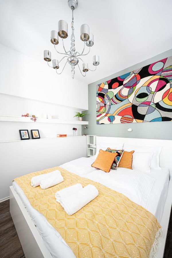Saint Seven Apartment Szeged Exterior photo