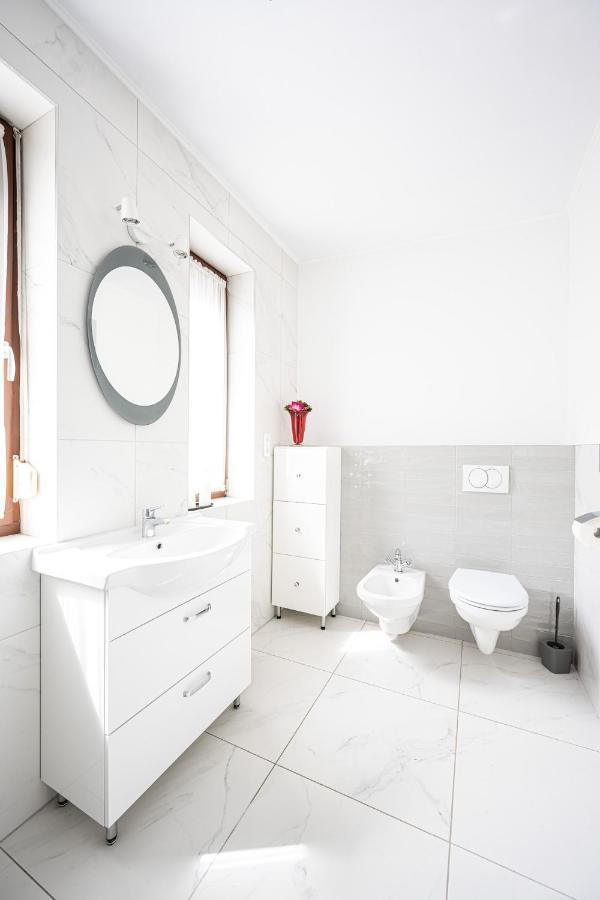 Saint Seven Apartment Szeged Exterior photo